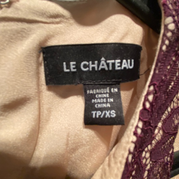 Le Chateau hi-lo lace dress - Picture 2 of 5